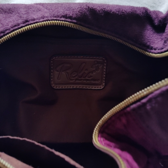 Relic Hobo Style Brown Wine Purple Purse With Tassell - Picture 4 of 5